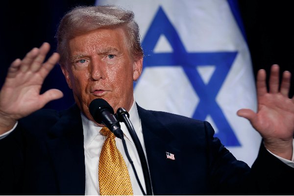 Trump Orders 907 Kilograms of Explosives to Israel Amid Gaza Ceasefire; Biden's Ban Lifted.