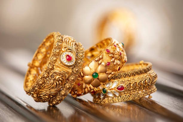 Gold Price Hits ₹60,760: Shocking Rise and Fall in Just Days – Latest Updates.