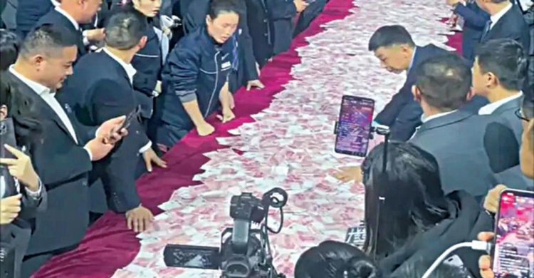 Chinese Crane Company Distributes ₹70 Crore Year-End Bonus in Unique Way, Video Goes Viral.